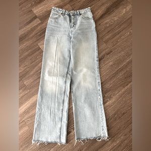 Zara jeans